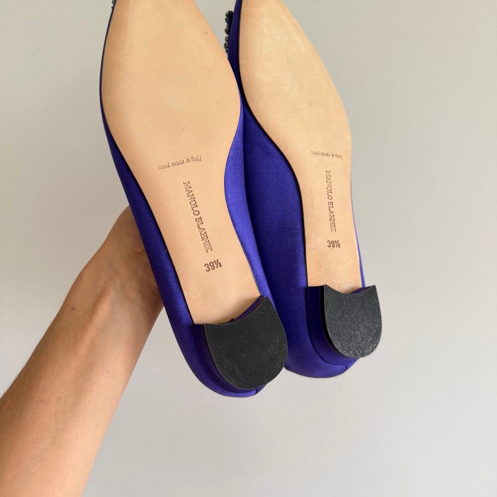 Manolo Blahnik Hangisi Satin Pointed Toe Flat Purple 39.5 NEW - Picture 4 of 5